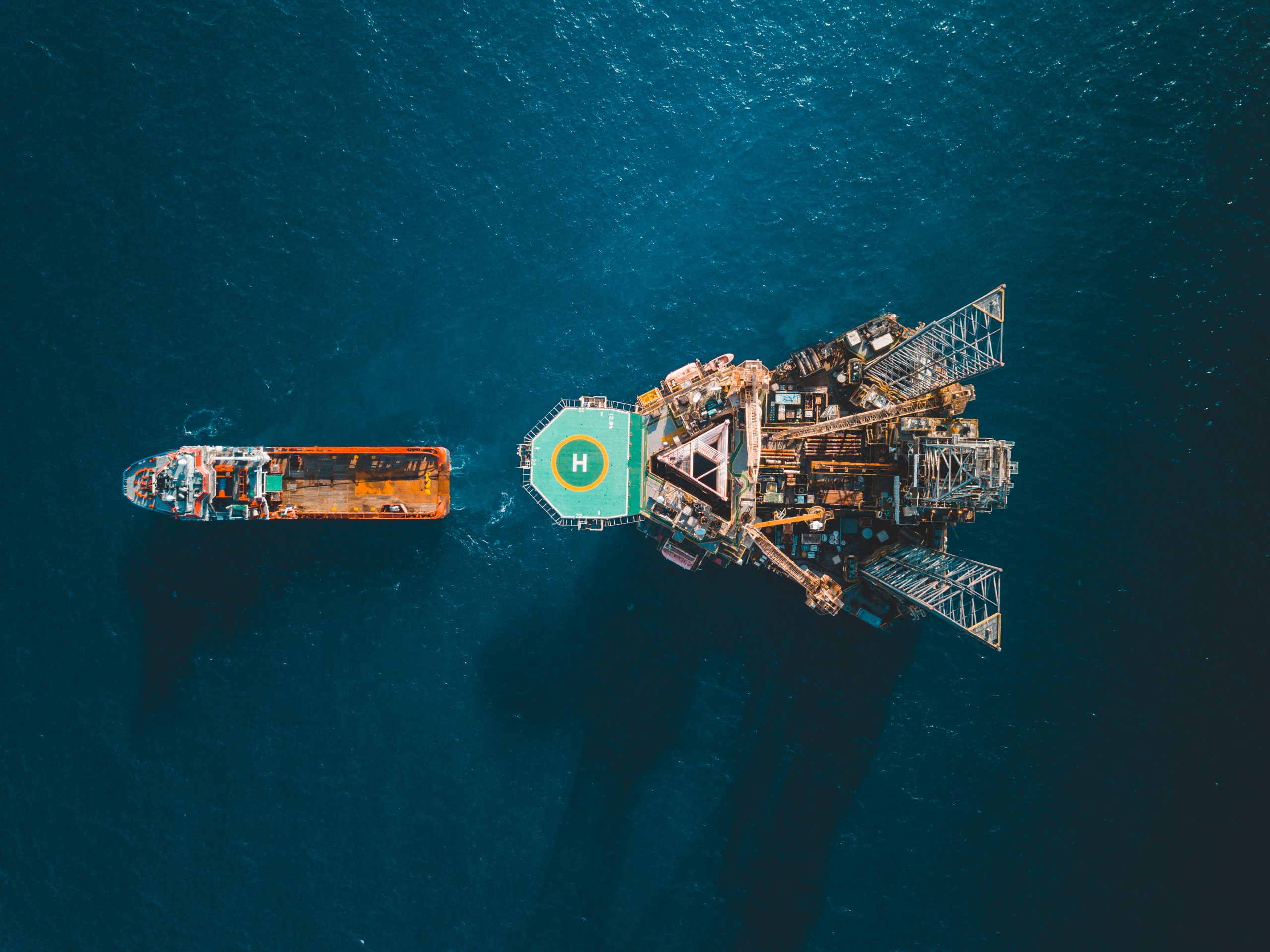 OSM Thome offshore drilling ship management hero banner