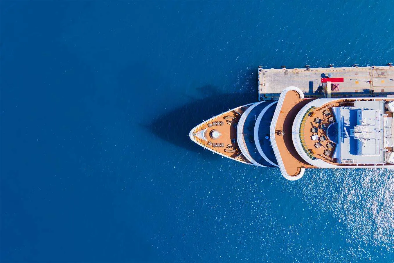 Cruise ship management partnership between SMG and OSM Thome
